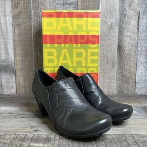 Womens Baretraps Theresa Black Leather Professional Comfort Heeled Clogs Size 9